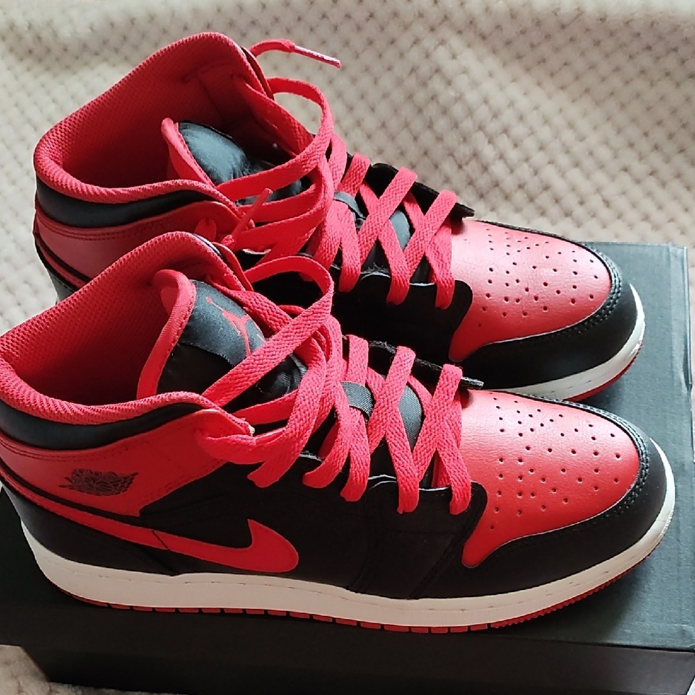Jordan Red and Black Sneakers Bold Design